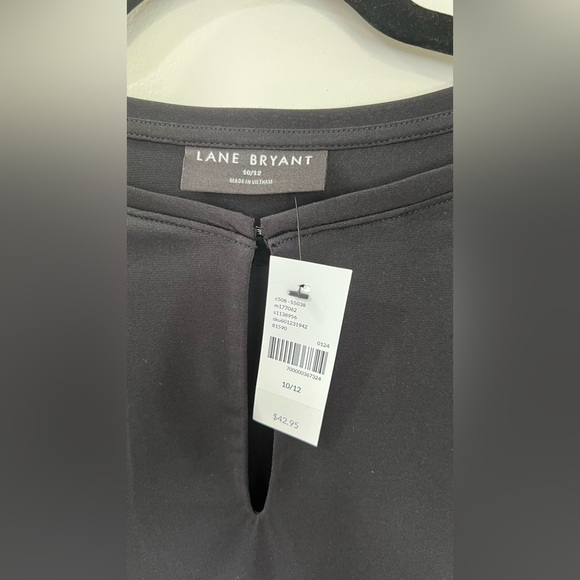 NWT Lane Bryant Flutter Sleeve Keyhole Top, Size 10/12, Black - Picture 6 of 7